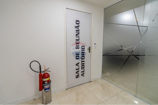 Foto 25 do(a) Sala / Conjunto Comercial false à venda em Vila Valqueire, Rio de Janeiro