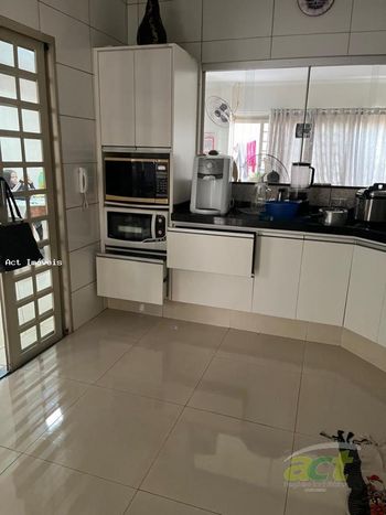 Foto 13 do(a) Casa de 3 quartos à venda em Ipanema, Araçatuba