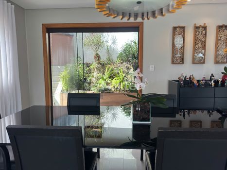 Foto 13 do(a) Apartamento de 4 quartos à venda em Jardim das Cerejeiras, Arujá