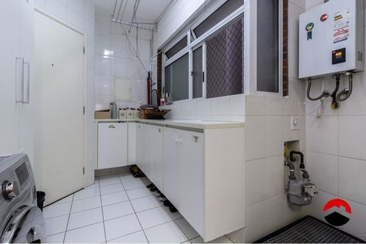 Foto 10 do(a) Apartamento de 3 quartos à venda em Vila Hamburguesa, São Paulo