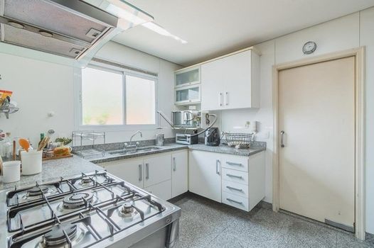 Foto 10 do(a) Apartamento de 3 quartos à venda em Vila Nova Conceição, São Paulo