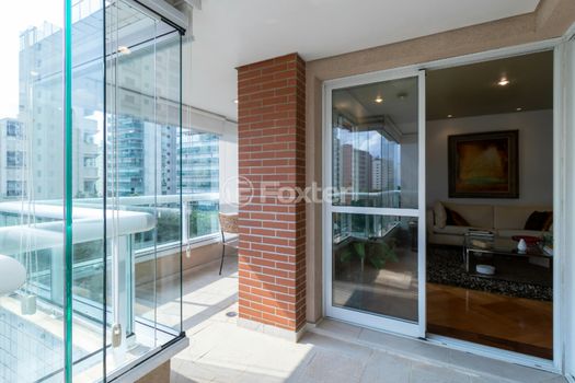 Foto 3 do(a) Apartamento de 3 quartos à venda em Indianópolis, São Paulo