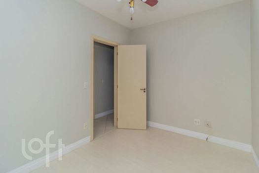 Foto 8 do(a) Apartamento de 2 quartos à venda em Centro Histórico, Porto Alegre