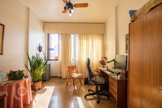 Foto 17 do(a) Apartamento de 4 quartos à venda em Independência, Porto Alegre