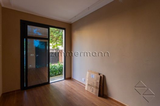 Foto 6 do(a) Casa de 5 quartos à venda em Vila Olímpia, São Paulo