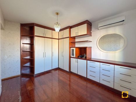 Foto 48 do(a) Apartamento de 3 quartos à venda em Centro, Florianópolis