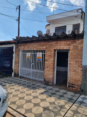 Foto 3 do(a) Casa de 3 quartos à venda em Vila Santana, Sorocaba