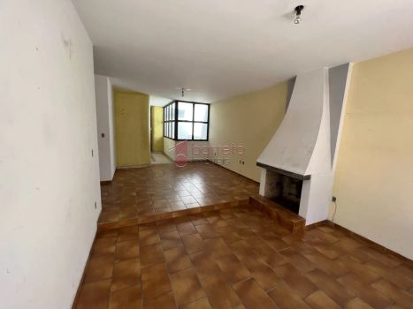 Foto 4 do(a) Casa de 6 quartos à venda em Vila Vianelo, Jundiaí