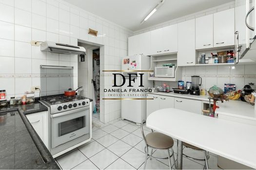 Foto 11 do(a) Casa em Condomínio de 3 quartos à venda em Vila Campestre, São Paulo