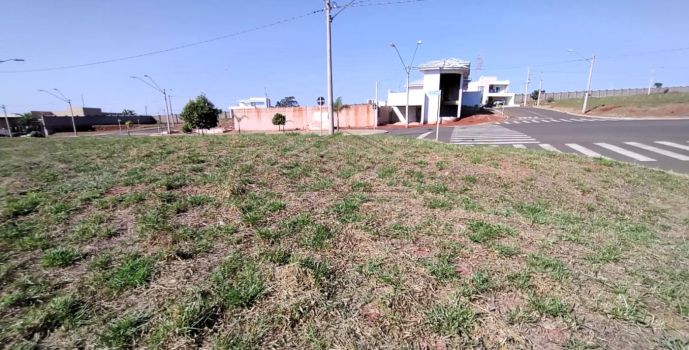 Foto 10 do(a) Terreno false à venda em Jardim Itamaraty, Lençóis Paulista