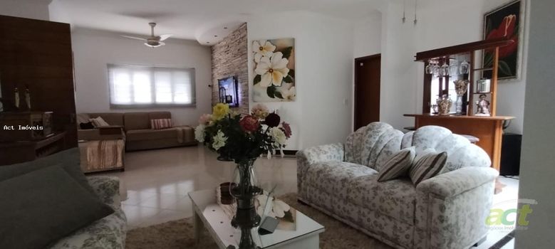 Foto 5 do(a) Casa de 3 quartos à venda em Ipanema, Araçatuba