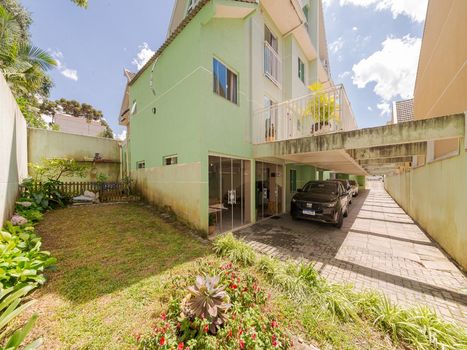 Foto 36 do(a) Casa em Condomínio de 3 quartos à venda em Santa Cândida, Curitiba