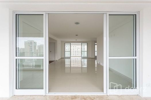 Foto 5 do(a) Apartamento de 3 quartos à venda em Jardim Fonte do Morumbi, São Paulo