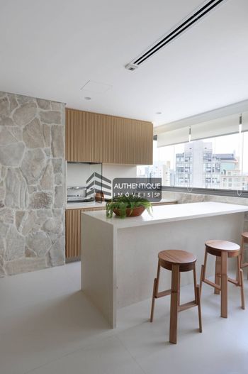 Foto 6 do(a) Apartamento de 4 quartos à venda em Vila Nova Conceição, São Paulo