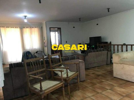 Foto 47 do(a) Casa de 4 quartos à venda em Santa Terezinha, Santo André