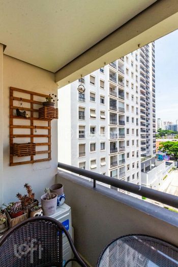 Foto 3 do(a) Apartamento de 2 quartos à venda em Jardim das Acácias, São Paulo