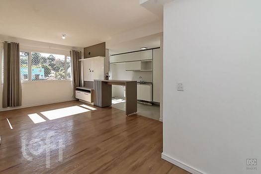 Foto 2 do(a) Apartamento de 3 quartos à venda em Teresópolis, Porto Alegre