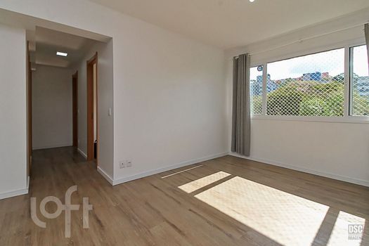 Foto 5 do(a) Apartamento de 3 quartos à venda em Teresópolis, Porto Alegre