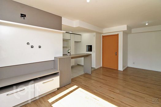 Foto 1 do(a) Apartamento de 3 quartos à venda em Teresópolis, Porto Alegre