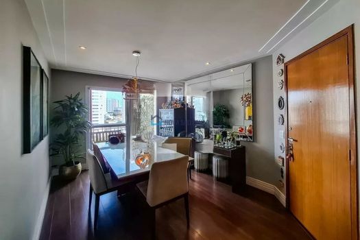Foto 2 do(a) Apartamento de 3 quartos à venda em Vila Firmiano Pinto, São Paulo
