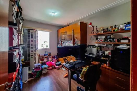 Foto 13 do(a) Apartamento de 3 quartos à venda em Vila Firmiano Pinto, São Paulo