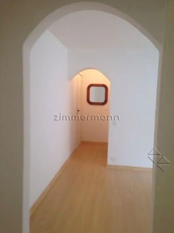 Foto 4 do(a) Apartamento de 1 quartos à venda em Moema, São Paulo