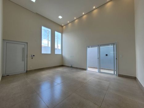 Foto 4 do(a) Casa de 2 quartos à venda em Villas Paraíso, Botucatu