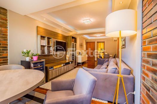 Foto 4 do(a) Apartamento de 3 quartos à venda em Petrópolis, Porto Alegre