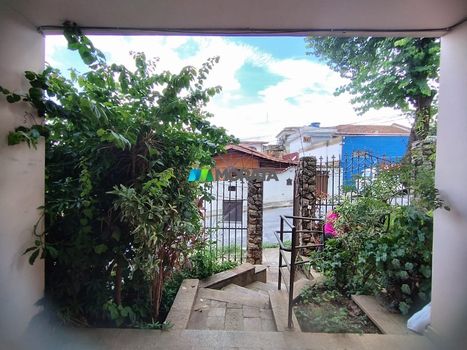 Foto 29 do(a) Casa de 6 quartos à venda em Carlos Prates, Belo Horizonte