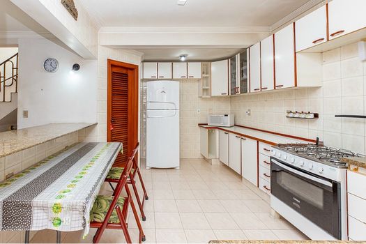 Foto 45 do(a) Casa de 6 quartos à venda em Cidade Vargas, São Paulo