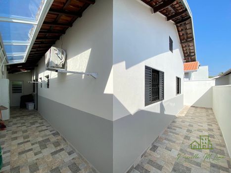 Foto 12 do(a) Casa de 3 quartos à venda em Jardim Chácara dos Pinheiros, Botucatu