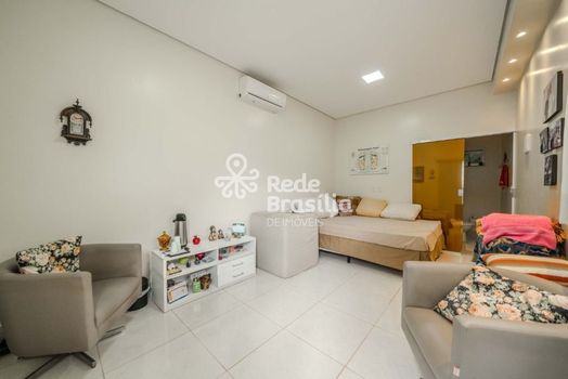 Foto 42 do(a) Casa de 4 quartos à venda em Setor Habitacional Jardim Botânico, Brasília