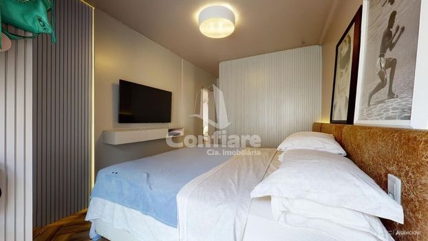 Foto 33 do(a) Apartamento false à venda em Jardim Botânico, Porto Alegre