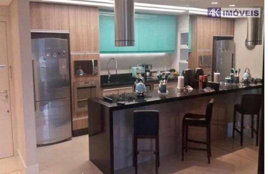 Foto 2 do(a) Cobertura de 3 quartos à venda em Lagoa da Conceição, Florianópolis