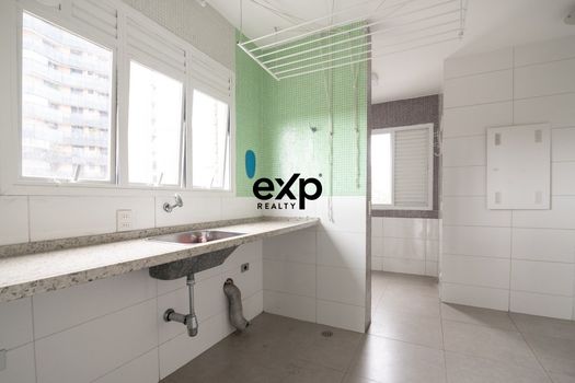 Foto 13 do(a) Apartamento de 4 quartos à venda em Vila Nova Conceição, São Paulo