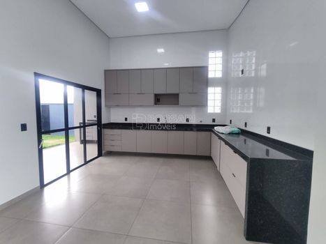 Foto 10 do(a) Casa em Condomínio de 3 quartos à venda em Parque Laranjeiras, Araraquara