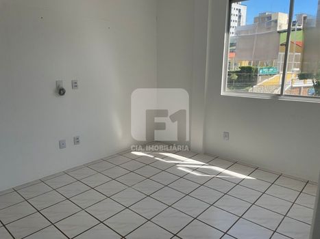 Foto 12 do(a) Apartamento de 3 quartos à venda em Centro, Florianópolis
