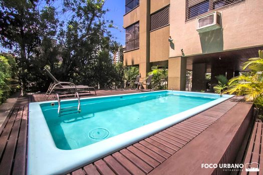 Foto 4 do(a) Apartamento de 3 quartos à venda em Mont Serrat, Porto Alegre