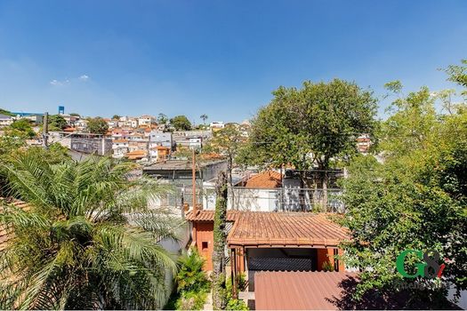 Foto 6 do(a) Casa de 3 quartos à venda em Jardim Oriental, São Paulo