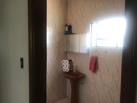 Foto 6 do(a) Casa de 3 quartos à venda em Vila Santo Antônio, Araçatuba
