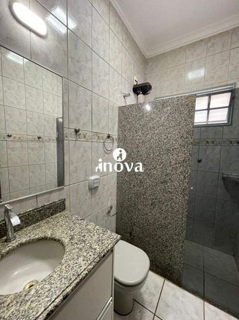 Foto 10 do(a) Casa de 3 quartos à venda em Fabrício, Uberaba