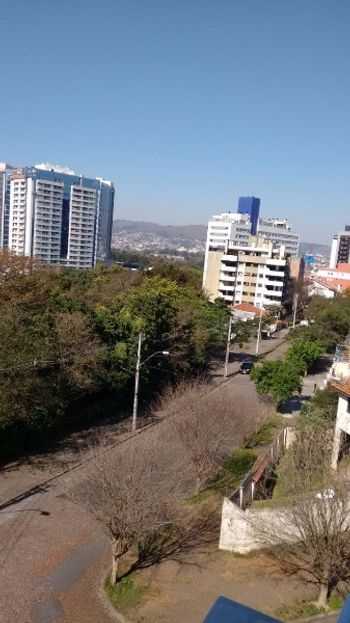 Foto 23 do(a) Cobertura de 3 quartos à venda em Petrópolis, Porto Alegre