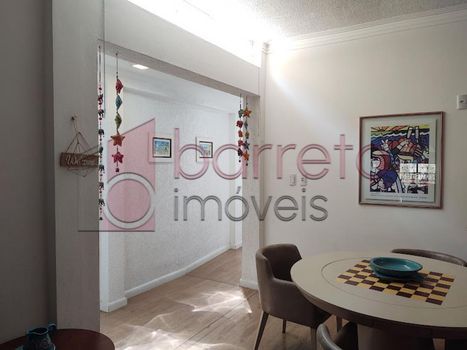 Foto 4 do(a) Casa de 6 quartos à venda em Jardim Messina, Jundiaí