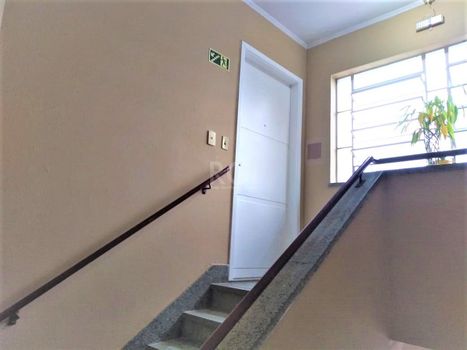 Foto 17 do(a) Apartamento de 1 quartos à venda em Vila João Pessoa, Porto Alegre
