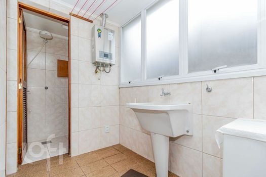 Foto 25 do(a) Apartamento de 2 quartos à venda em Petrópolis, Porto Alegre