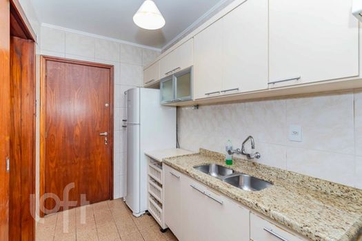 Foto 22 do(a) Apartamento de 2 quartos à venda em Petrópolis, Porto Alegre