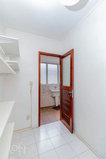 Foto 26 do(a) Apartamento de 2 quartos à venda em Petrópolis, Porto Alegre