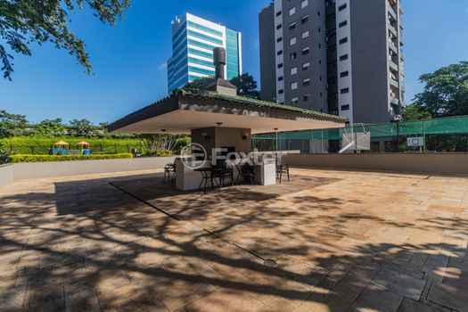 Foto 18 do(a) Apartamento de 3 quartos à venda em Chácara das Pedras, Porto Alegre