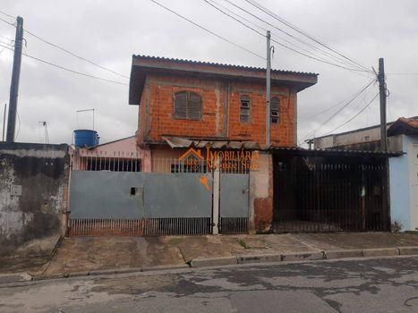 Foto 4 do(a) Casa de 8 quartos à venda em Jardim Normandia, Guarulhos