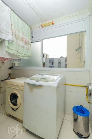 Foto 30 do(a) Apartamento de 3 quartos à venda em Petrópolis, Porto Alegre